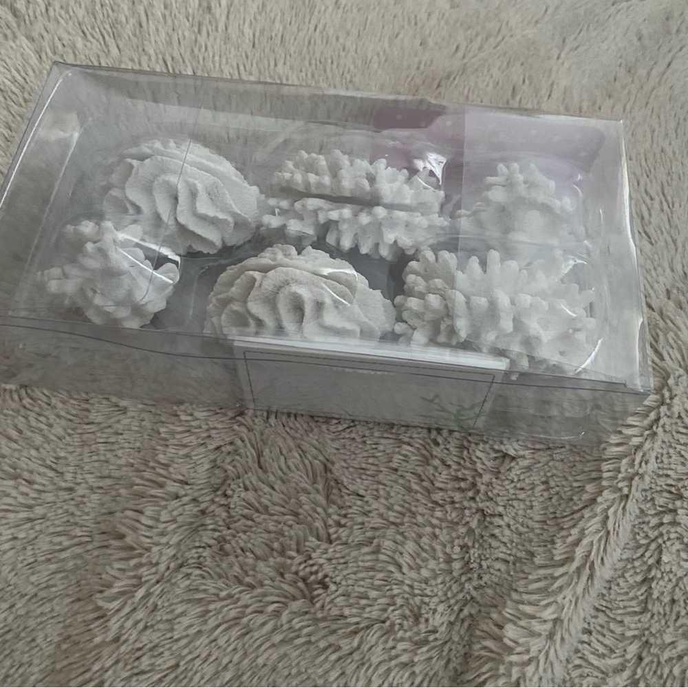 Kate Aspen Seven Seas Coral Pieces (6)
